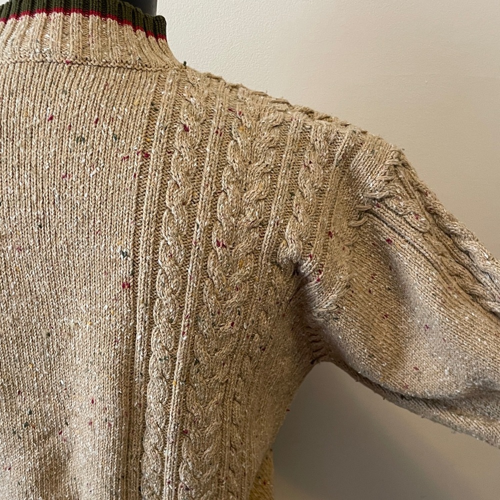 Vintage Liz Claiborne Beige and Green Patterned Sweater - Picture 4 of 8
